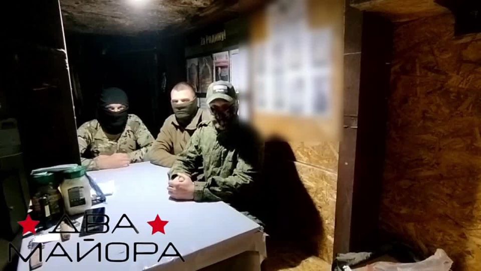  :    .      !    !     4-      !  ...