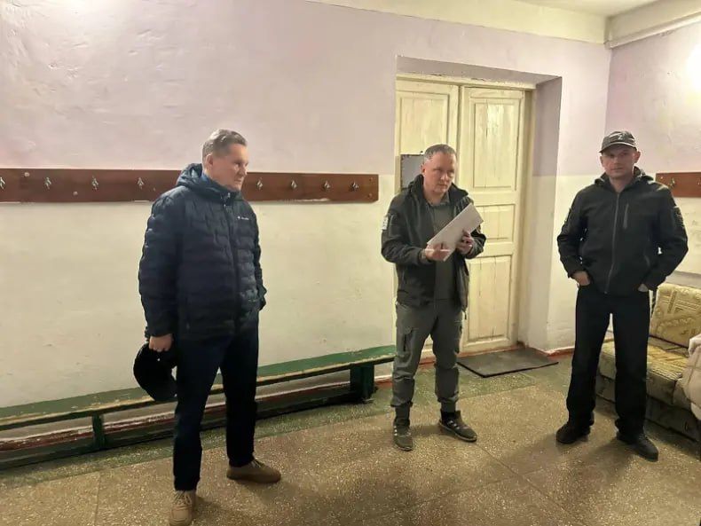 Пензенская область планирует включить в план работ ремонт раздевалок и душевых в спортшколе Токмака