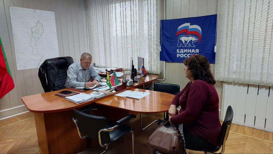 В территориальном отделе Кирилловского поселения состоялся личный приём граждан