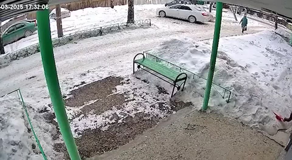        ,                  700   1  ...