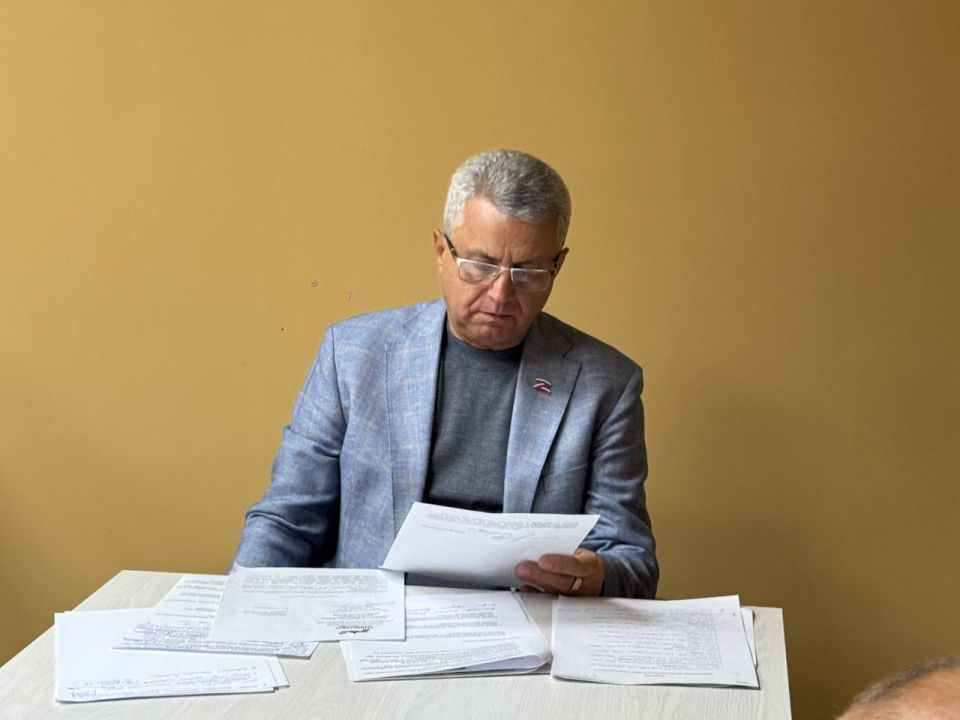 Виктор Емельяненко: Провел прием граждан в региональном центре поддержки участников специальной военной операции и членов их семей в Мелитополе