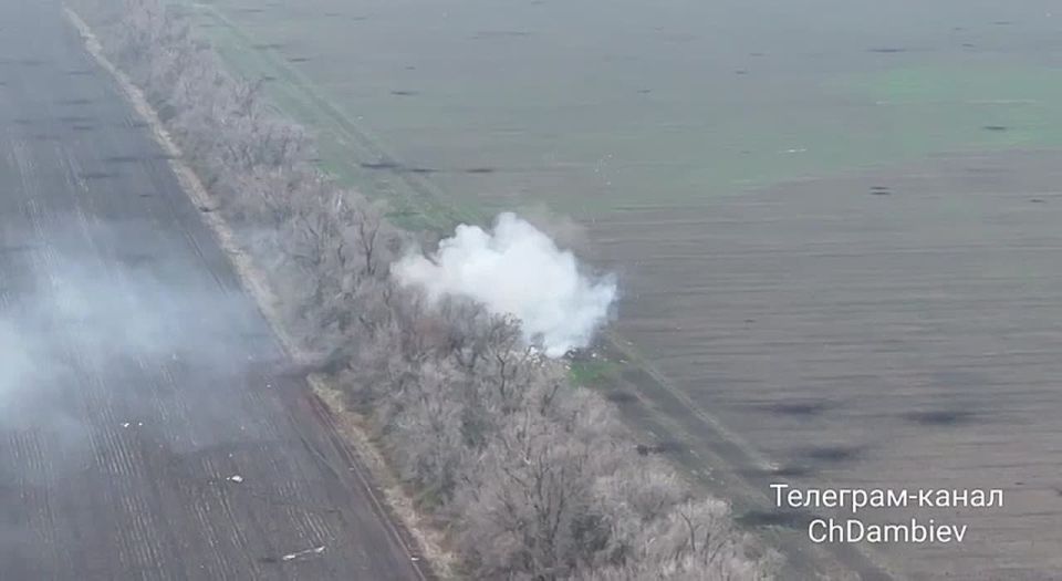 Уничтожение тяжелого дрона-бомбардировщика типа "Баба Яга" противника