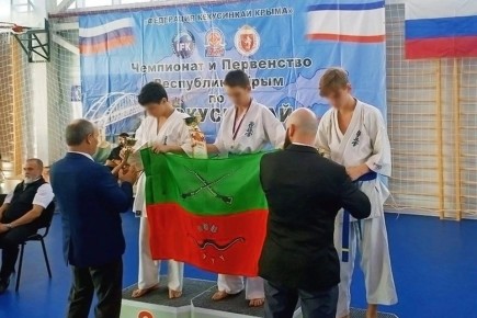 Юные каратисты Мелитополя взяли семь наград на первенстве Крыма