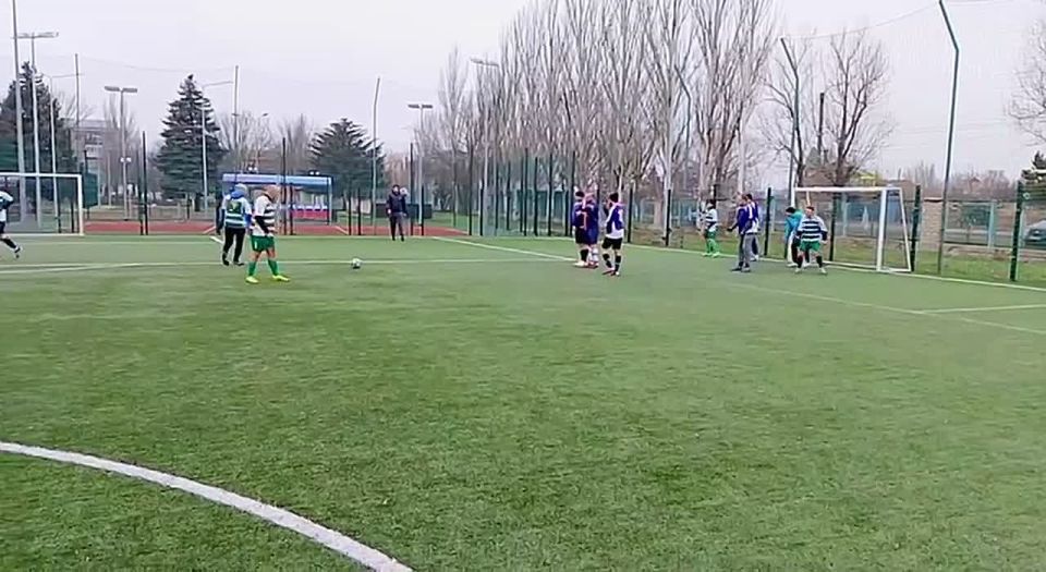 29 ноября, на футбольном поле СК «Олимпиец», прошел перенесённый матч Осеннего Чемпионата Приморской любительской лиги (ПЛЛ) по футболу 6х6, посвященного Году защитника Отечества