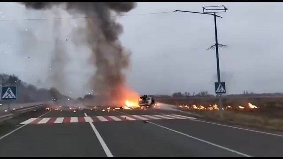 Мобильная огневая группа противника вышла "поохотиться" на наши «Герани», но что-то пошло не так: в итоге единственное, что они смогли поймать - это собственную панику