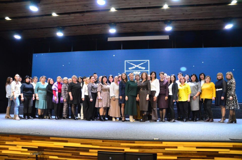 Руководители клубных учреждений культуры Акимовского муниципального округа приняли участие в Первом методическом совещании "Актуальные аспекты деятельности культурно-досуговых учреждений в Запорожской области"