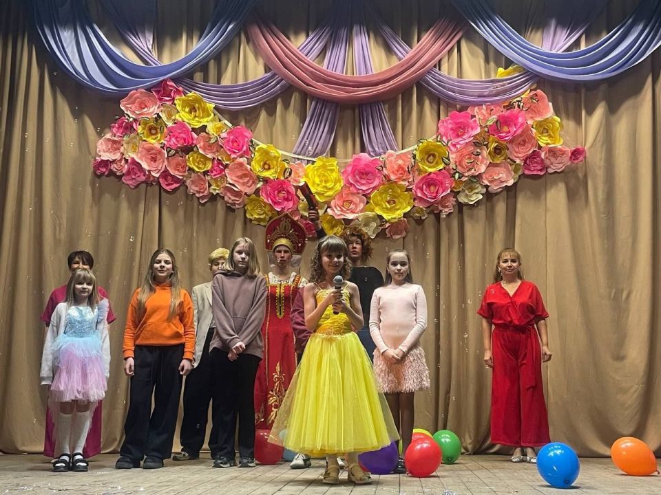 Состоялся праздничный концерт в честь Дня матери