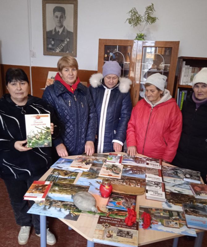 Сегодня, 3 декабря, Россия отмечает День Неизвестного Солдата - одну из самых пронзительных и значимых памятных дат в календаре воинской славы