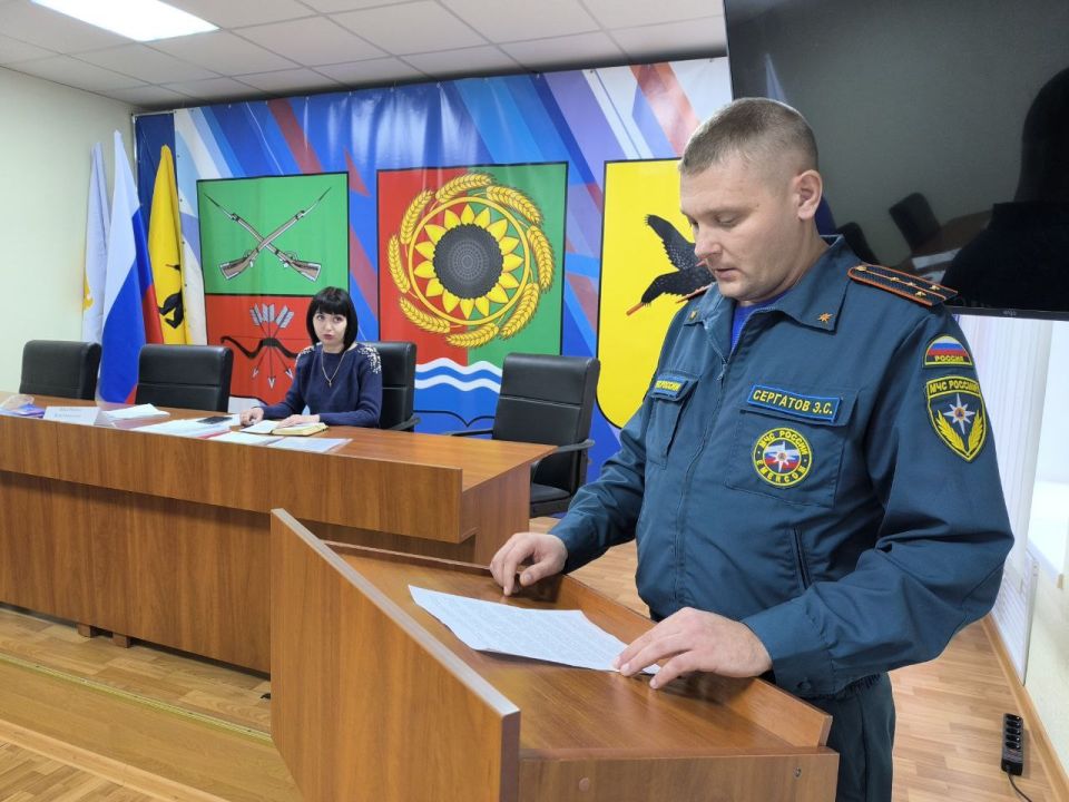 Состоялось очередное заседание комиссии по делам несовершеннолетних и защите их прав Акимовского муниципального округа