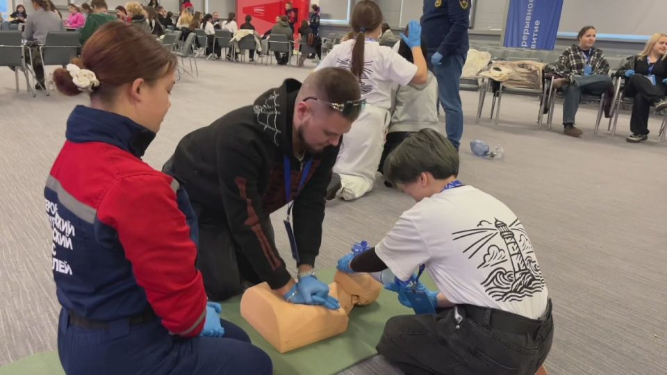 Дорогие волонтёры, дорогие добровольцы!