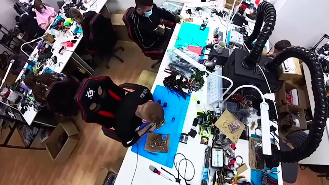 «Занозы» для ВСУ: на Урале разработали воздушный ретранслятор для FPV-дронов