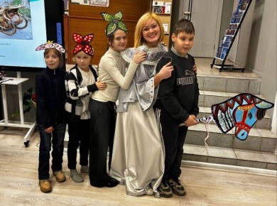 В гости к нам пришла. Екатерина - санница!