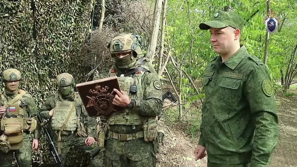 Крымские следователи доставили очередную партию гуманитарной помощи бойцам СВО