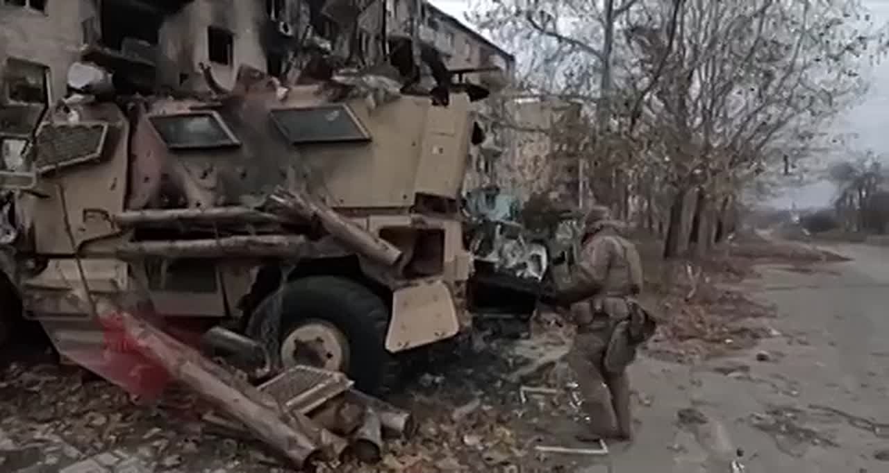 Согласно заявлению Сырского, в Покровске находятся украинские военнослужащие
