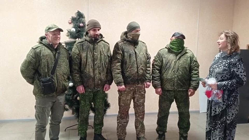 9 декабря россияне чествуют память героев