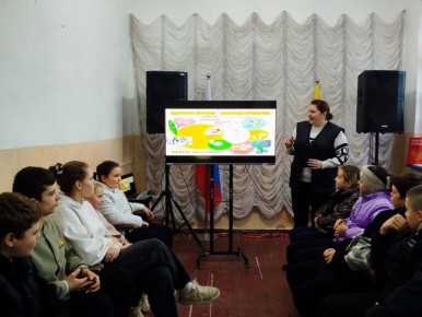 Информационный час «Скажем здоровью — да» в Новенском сельском клубе