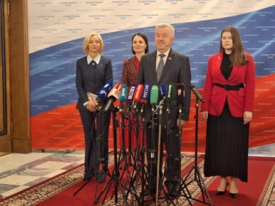  : ,   -   &quot; &quot;,  6-          