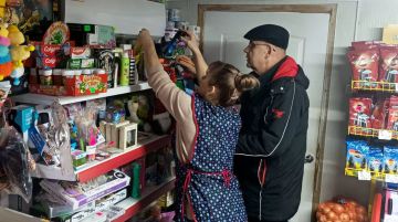 Специалисты Минпромторга Запорожской области провели выездной мониторинг цен в селе Нововасильевка Приазовского муниципального округа