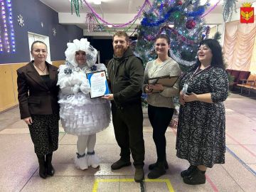 9 декабря в городском Доме культуры Приморска состоялся завершающий новогодний утренник, который для наших ребят подготовили артисты Мурманского областного Дворца культуры и народного творчества им. С.М. Кирова совместно с...