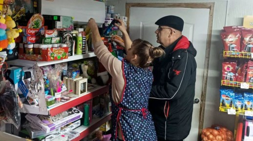 Специалисты Минпромторга Запорожской области провели выездной мониторинг цен в селе Нововасильевка Приазовского муниципального округа