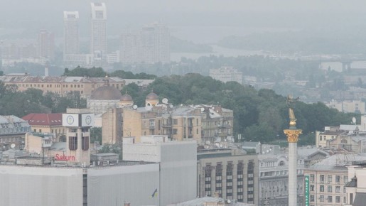 НАБУ проводит обыски в офисах налоговой службы Украины