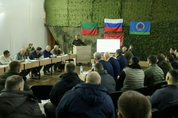 Дмитрий Рогозин: Бердянск. Барс-Сармат принимает главных и генеральных конструкторов вооружений и военной техники