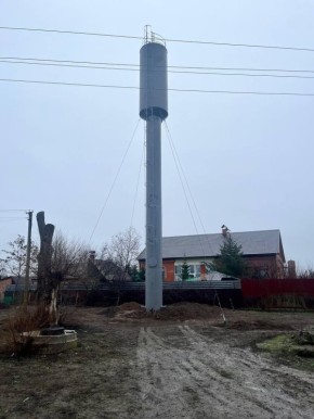 В Акимовке установили три водонапорные башни