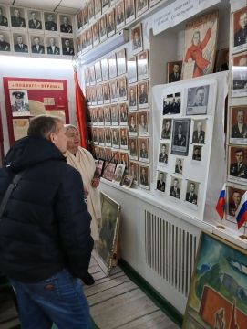 Мероприятия в Осипенковском музее: «Наши герои» и «История нашей Конституции»