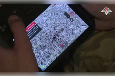 Бойцы ВДВ проводят разминирование в Запорожской области сбросами с дронов