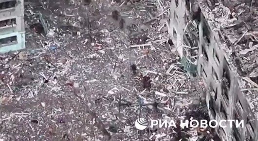 Минобороны России публикует кадры, как военные ВСУ сдаются в плен в Димитрове