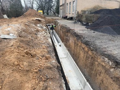 Шефы завершили монтаж лотков для инженерных сетей котельной в Светлодолинском