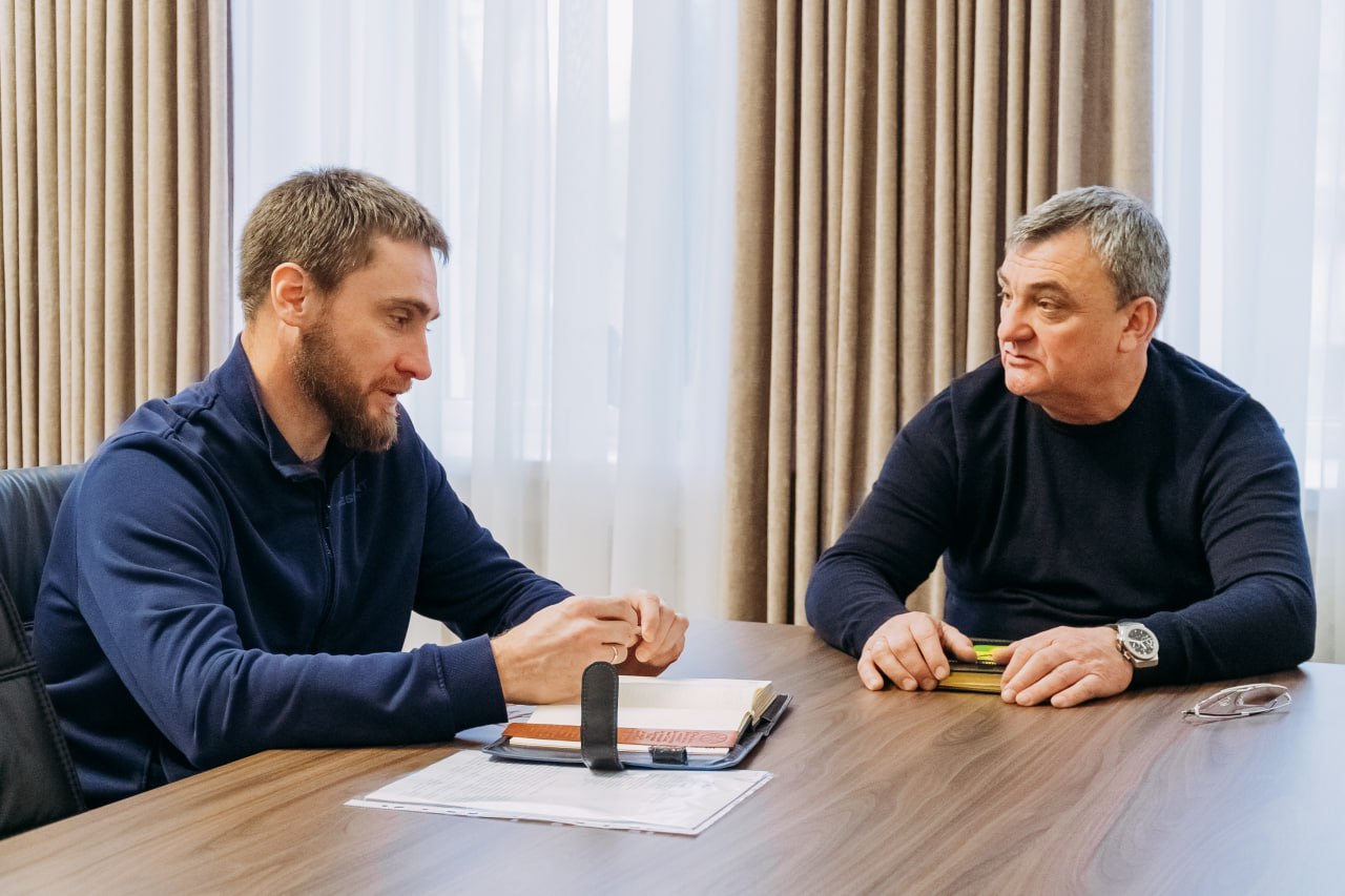 Сергей Золотарёв: Провёл сегодня важную рабочую встречу с руководителем Запорожского филиала Фонда «Защитники Отечества» Евгением Маркеловым