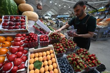 В Мелитополе отремонтировали территорию Кировского рынка