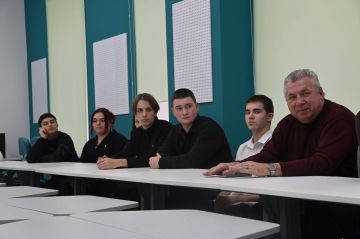 Студенты Васильевского колледжа (филиала) МелГУ посетили конференцию ко Дню Героя Отечества!