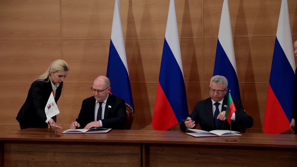 ������ �����������: � ������ ����������� ������ ������������� ���������� ��������� �������� ���������� � ���������������� �������������� � ����������� ����� �� � ����������� �����