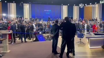 «Итоги года с Владимиром Путиным» — менее получаса до эфира