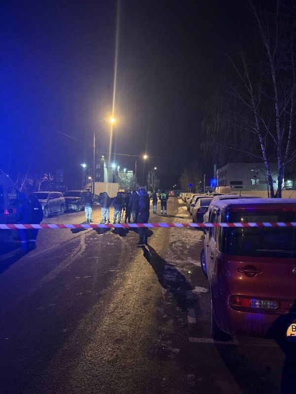 �����, 24 �������, � ��������� ������ �������-�������� ��������� ������ �����