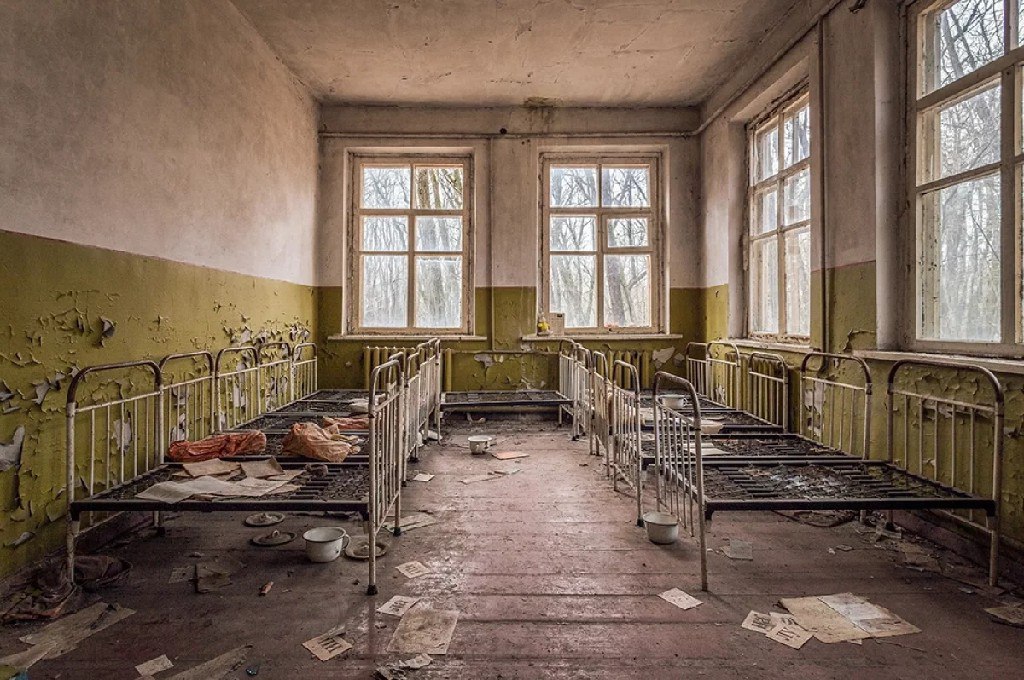 По методу Чичикова. Украинские больницы распилили миллионы на мёртвых душах