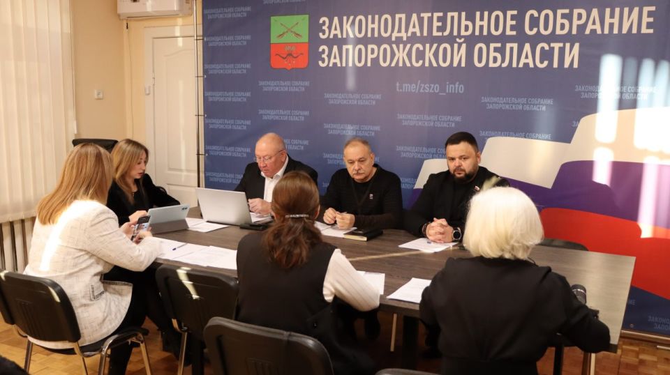 ������� ���������������� �������� ����������� ������� �� ������� � ������������� �������� � ���� ��������� ���������� ����������� � ������������ ������� �������