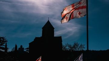 Грузия отказывает гражданам России во въезде из-за места рождения в паспорте