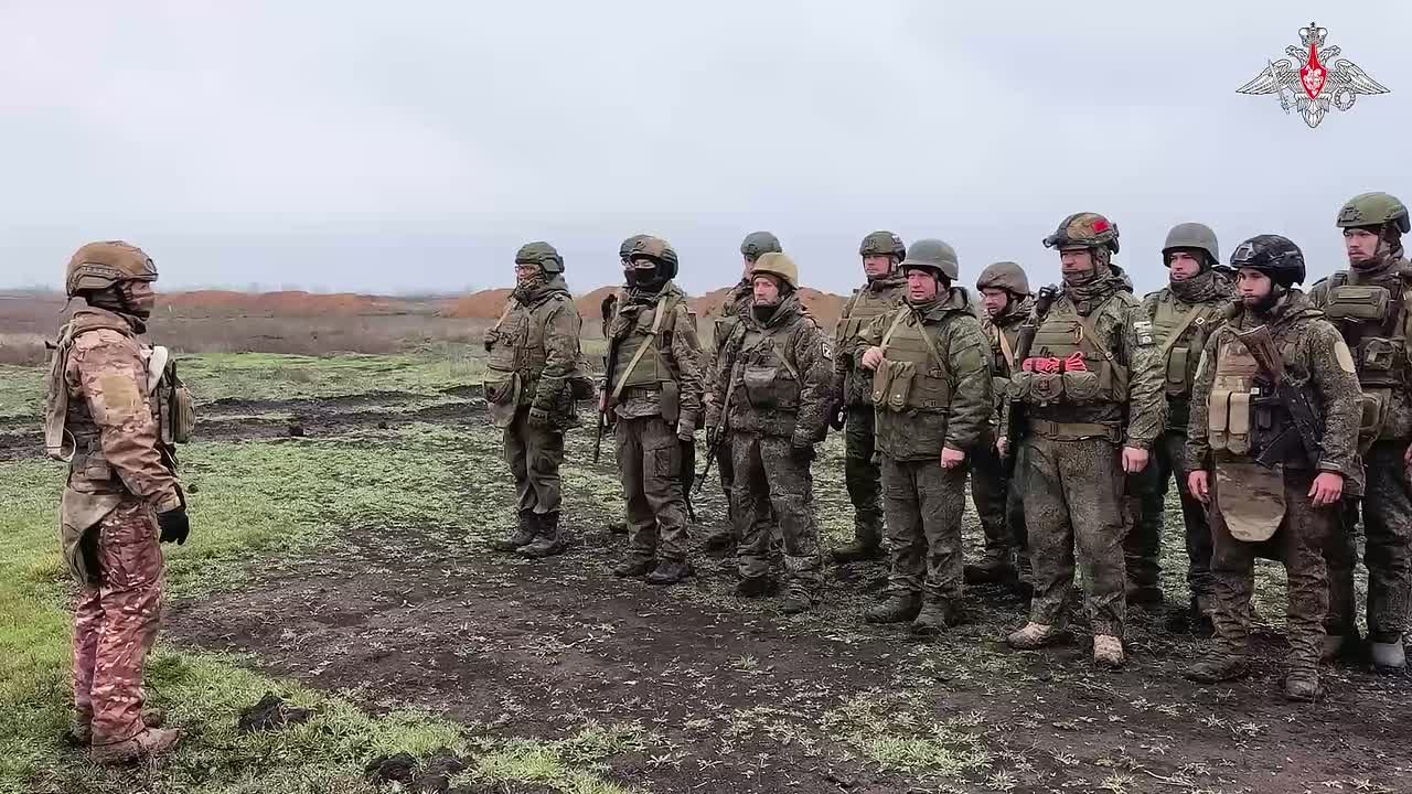 Военнослужащие группировки «Днепр» совершенствуют боевую выучку на одном из полигонов тыловой зоны спецоперации в Запорожской области