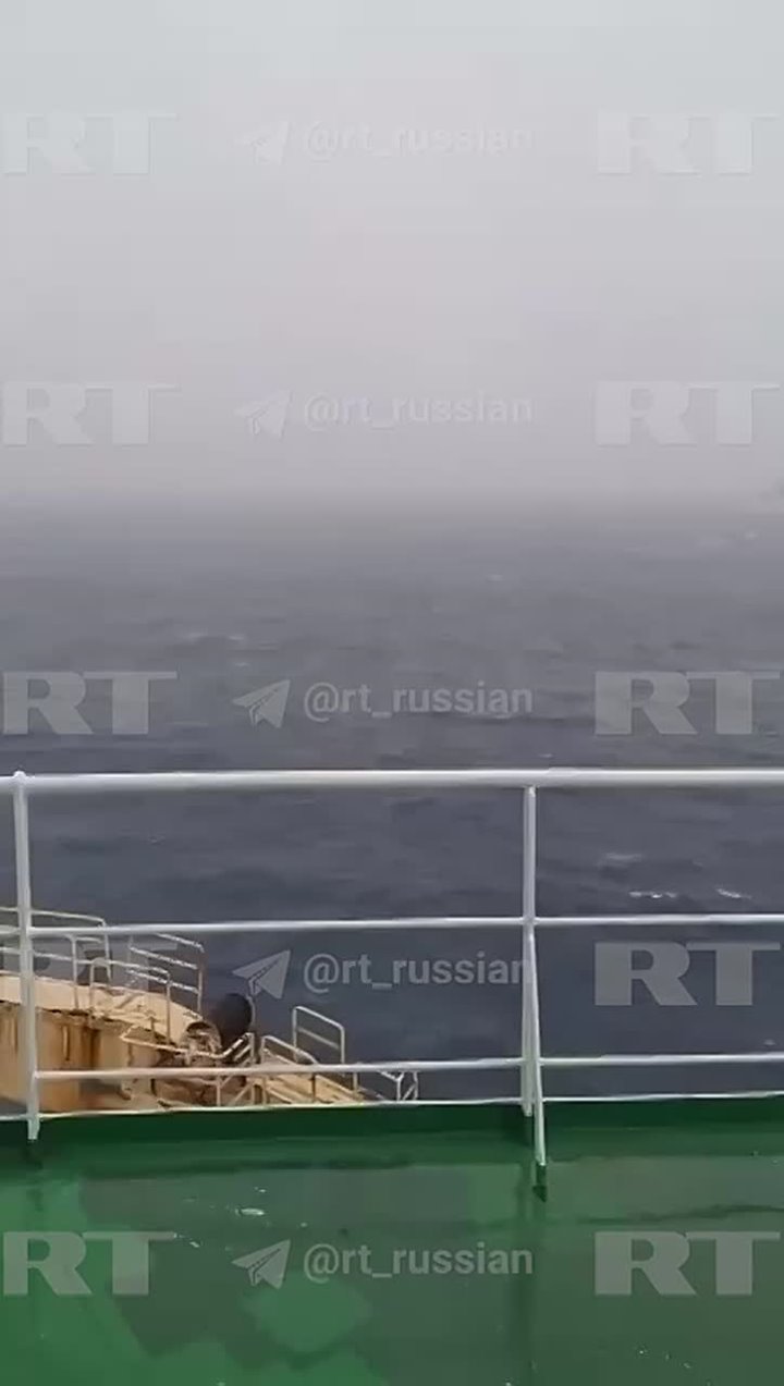 Танкер «Маринера» под российским флагом в Северной Атлантике был захвачен американским десантом