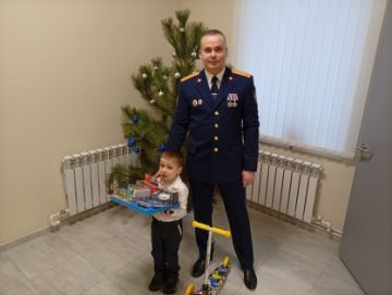 Сотрудники Следственного комитета России осуществили мечту маленького жителя Запорожской области