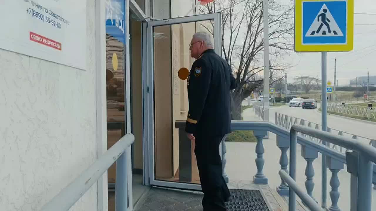 Владимир Андреев знает военную службу изнутри: он вырос в семье военнослужащих и осознанно выбрал этот путь