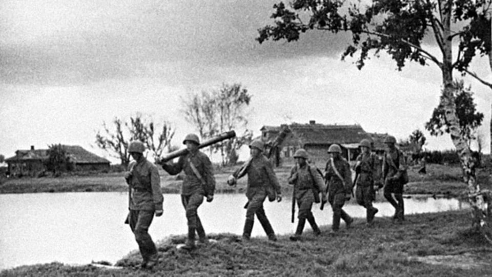 ��� ���� �������.... 8 ������ 1942 ���� ������ �������� �����