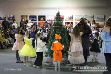 Профсоюзы СОЦПРОФ: Рождественские ёлки в Мелитополе уже подарили радость более 500 детям!