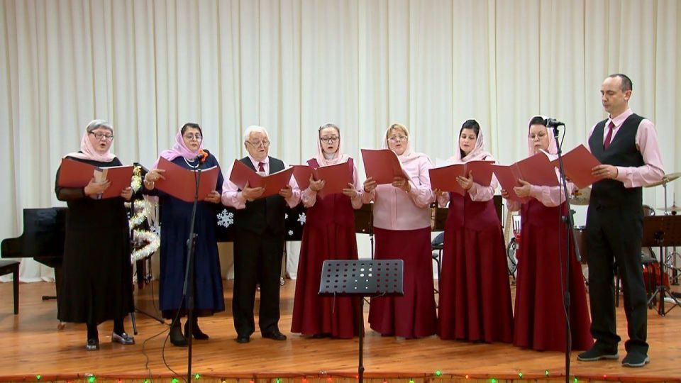 В детской музыкальной школе имени В.Я. Сазоновой г. Бердянска прошел рождественский концерт «Свет Вифлеемской звезды»