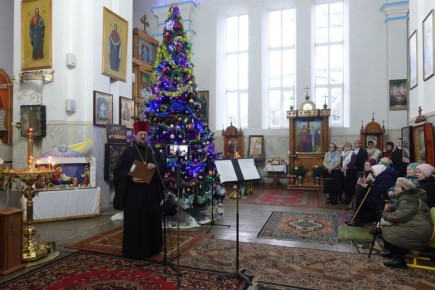 В Свято-Успенском соборе г.Токмак в атмосфере особой радости прошел Рождественский концерт