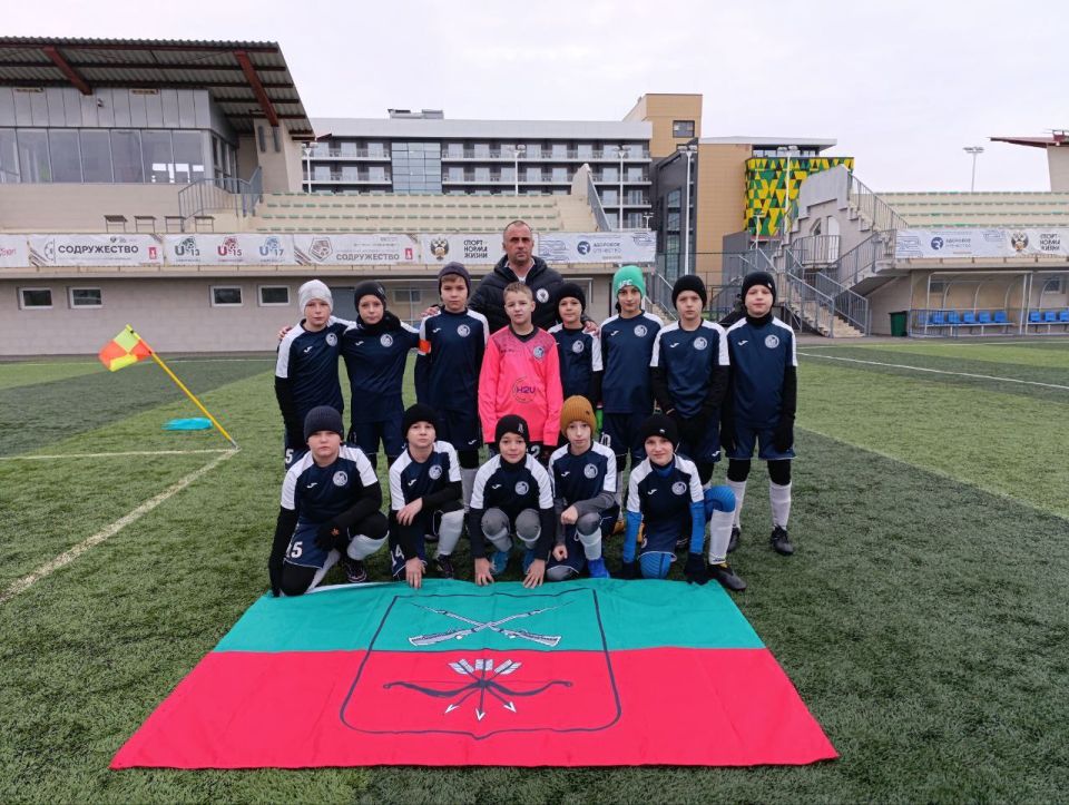 На зимних каникулах в Крыму сияли юные "Звезды Рождества"!