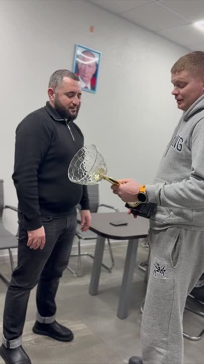 Триумф в Алуште: Борцы СШ №3 – Лучшие в Запорожской области по итогам 2025 года!